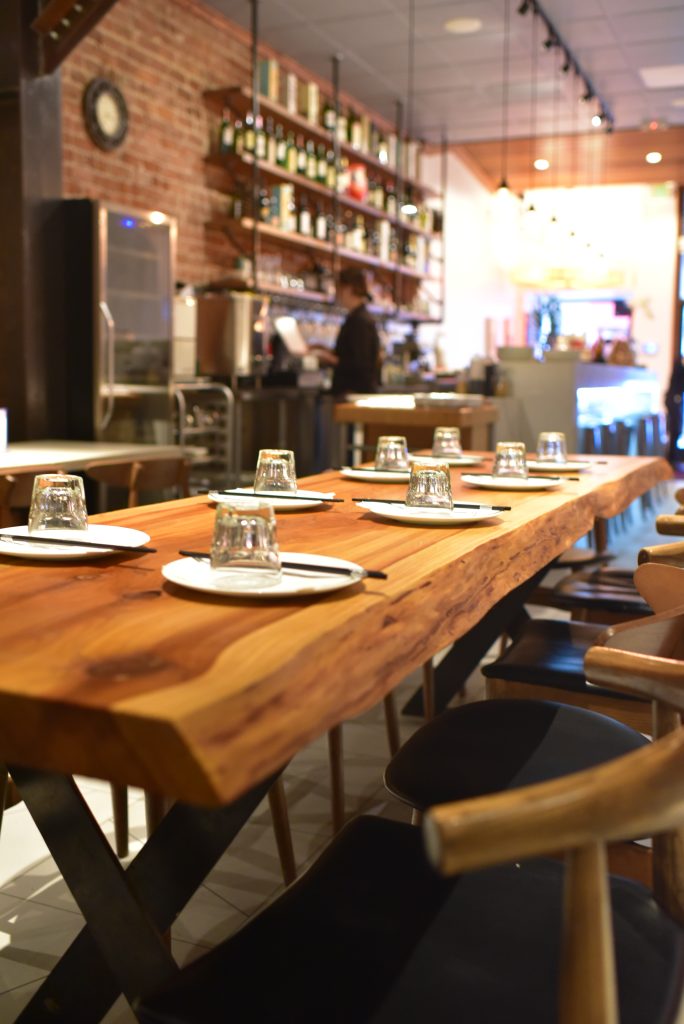 Z & Y Peking Duck dining room